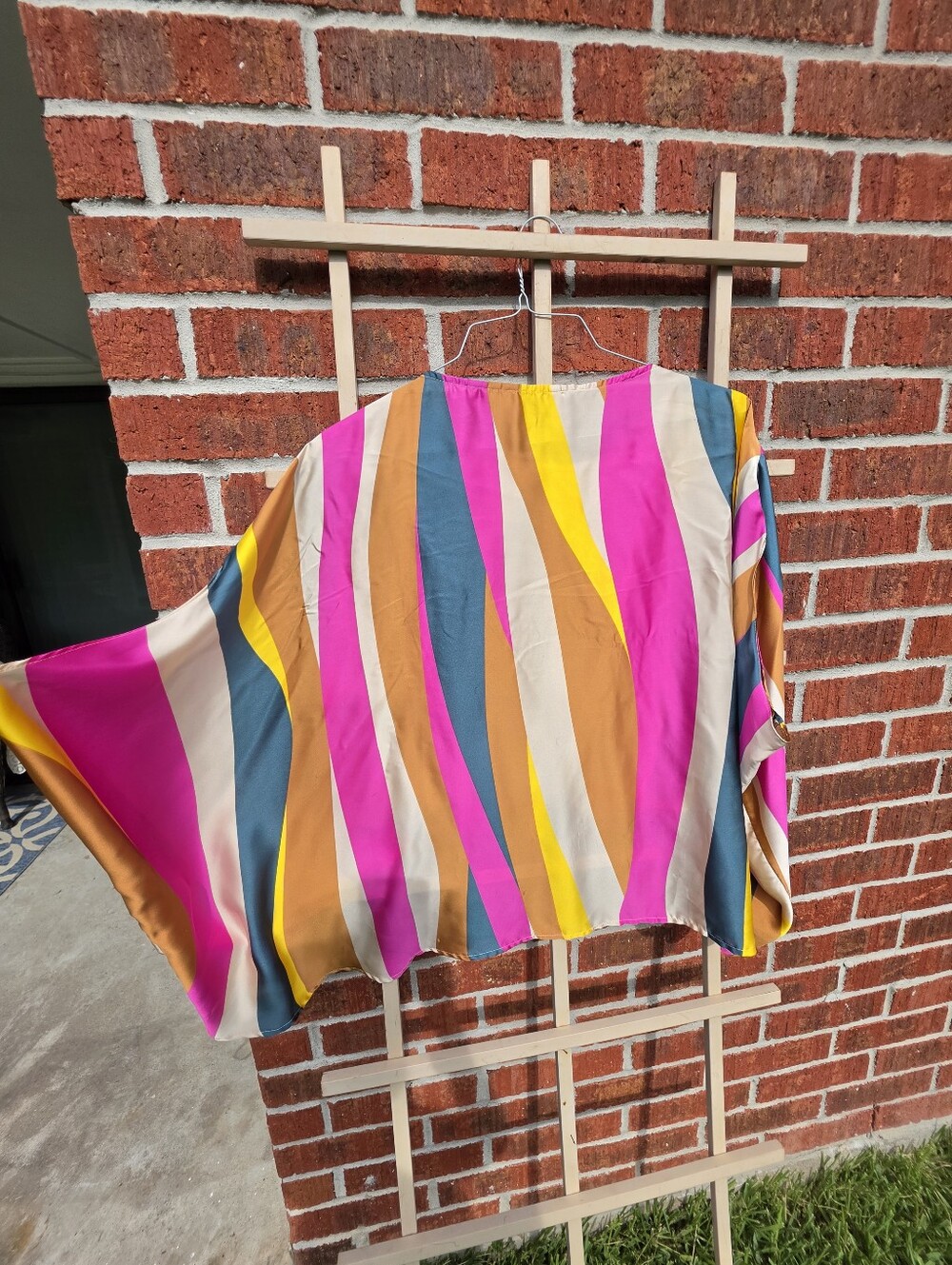 fab'rik Bold Stripes Tunic Top - Pink/Green/Gold Large - Picture 7 of 7